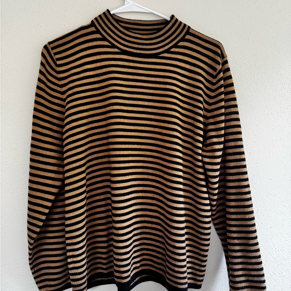 Sag Harbor Black and Tan Striped Turtleneck Sweater